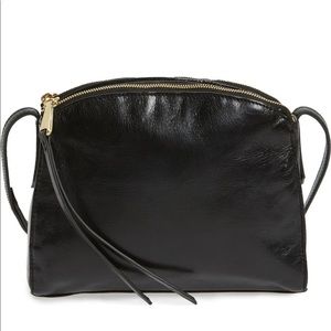 Hobo “Evella” Crossbody in Vintage Hide Black